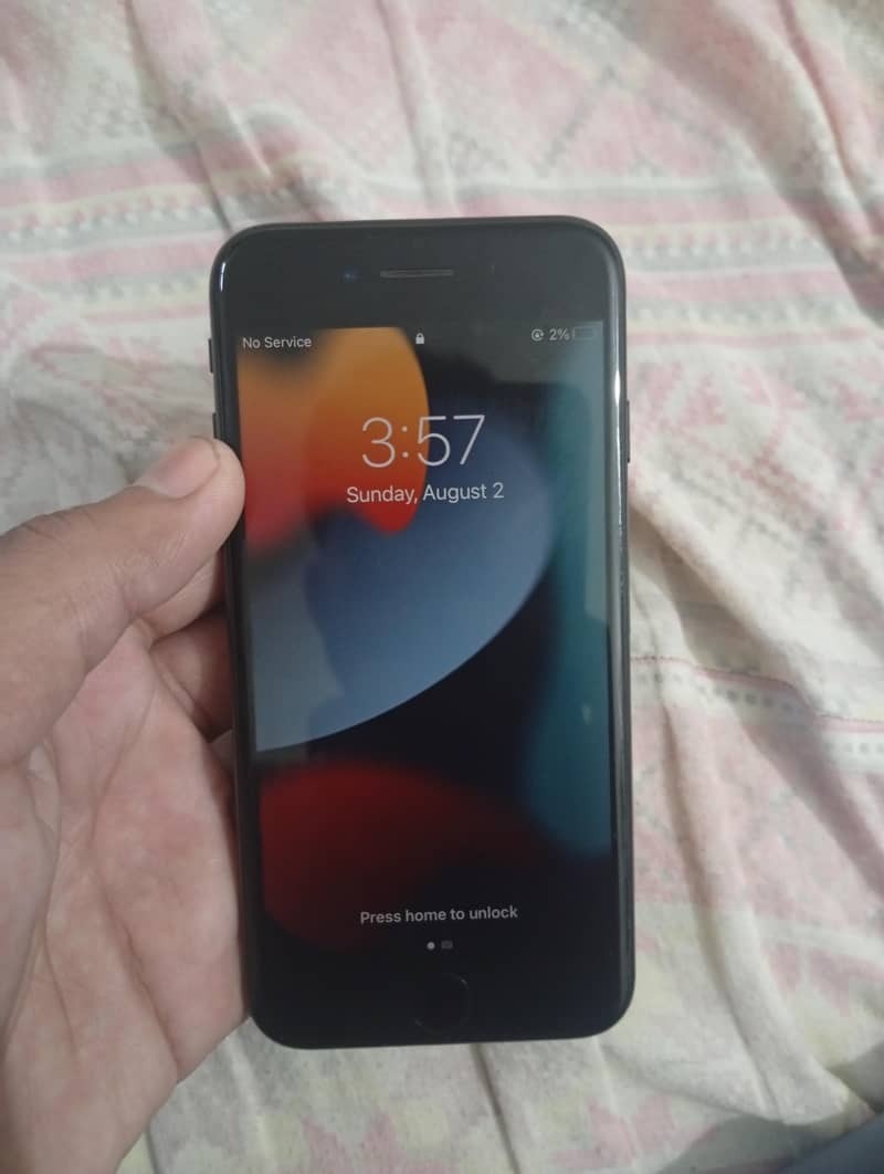 Apple iPhone 7 5