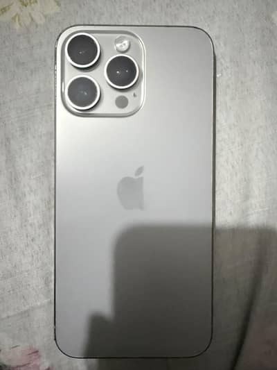 Apple iPhone 15 Pro Max