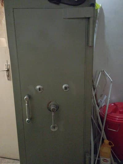 Office vault