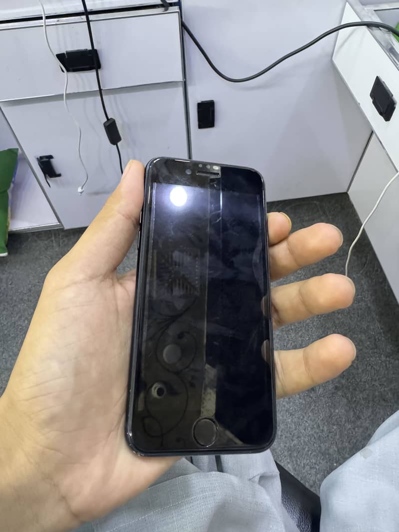 Apple iPhone SE 1