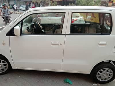 driver per day car AP ki apni hu gi m drive kro ga