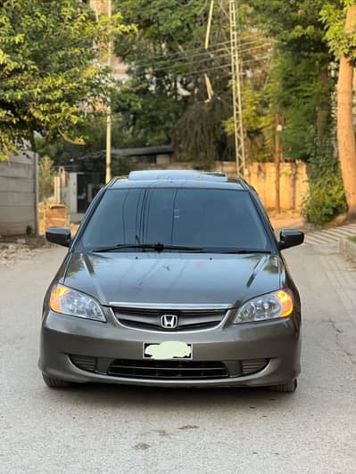 Civic oriel  2005 model