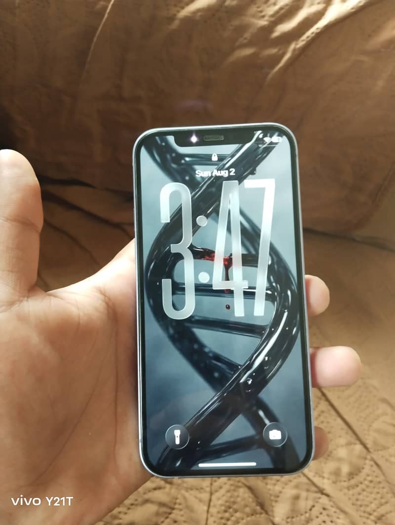 iPhone 12 1