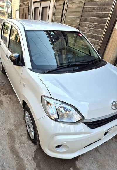 Toyota Passo xs 2021/2025