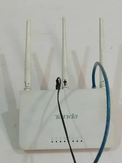 Tenda 7E5450 wifi device available