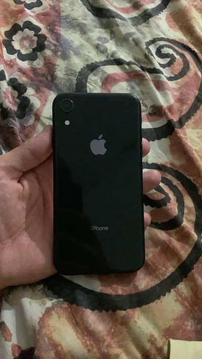 Apple iPhone XR