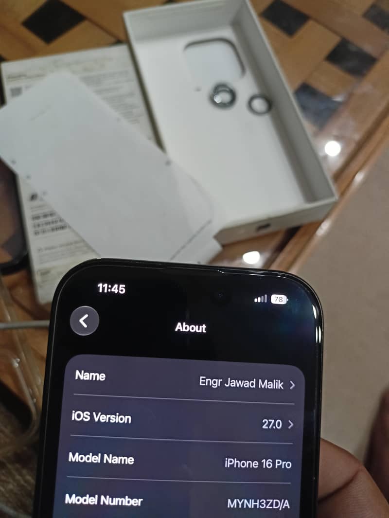 Apple iPhone 16 Pro 10