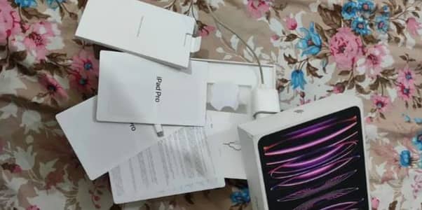 Apple iPad Pro M2 my WhatsApp No = O3=26=57=4OO=39
