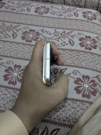 Google Pixel 8