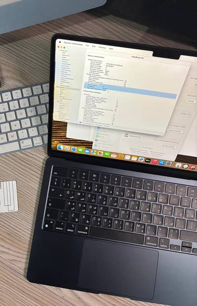  MacBook M2 Air (13.6-inch, 2022) - , Midnight Finish  Display: 13.6