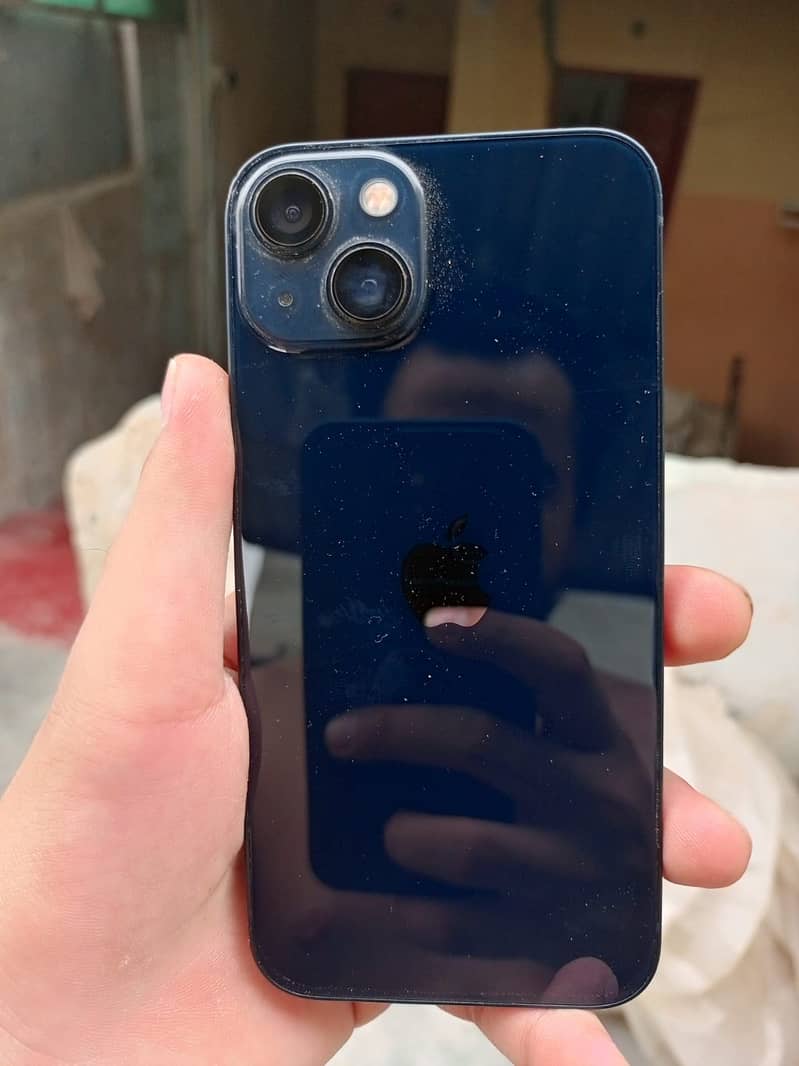 Apple iPhone 13 2
