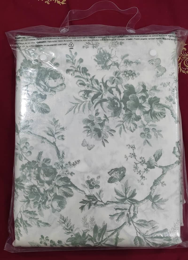 Double Bed Bedsheet 2
