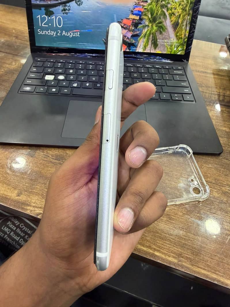 Apple iPhone SE 5