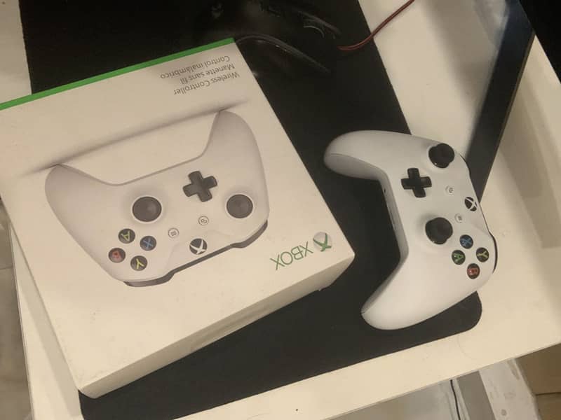 Xbox One Original Controller White 1