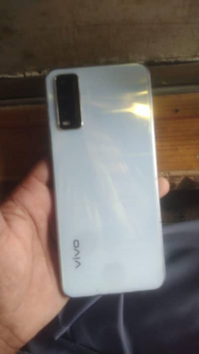 Vivo Y20