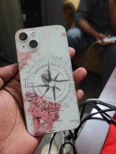 Apple iPhone 13