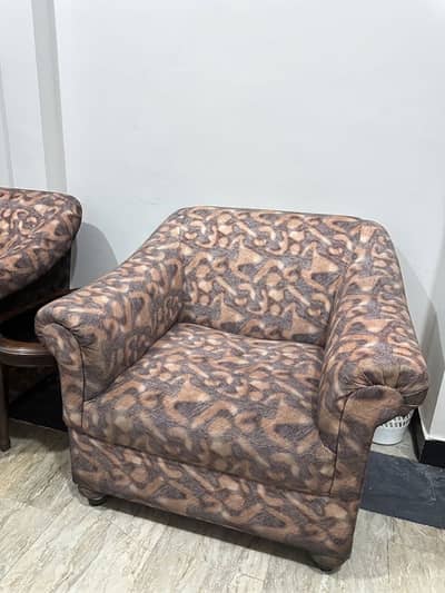 6-Seater Sofa Set (3+2+1) in Good Condition