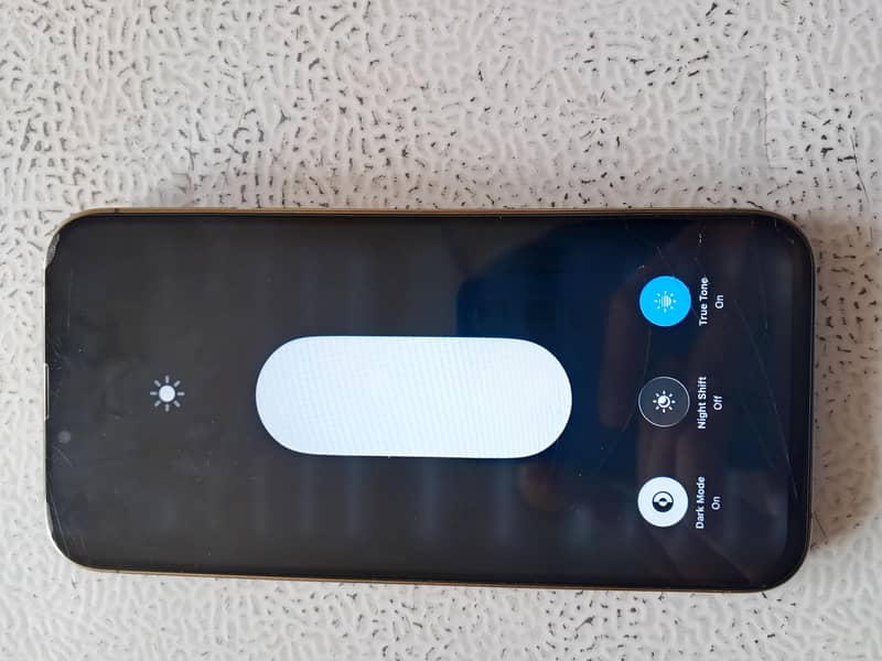 Apple iPhone 13 Pro Max 3