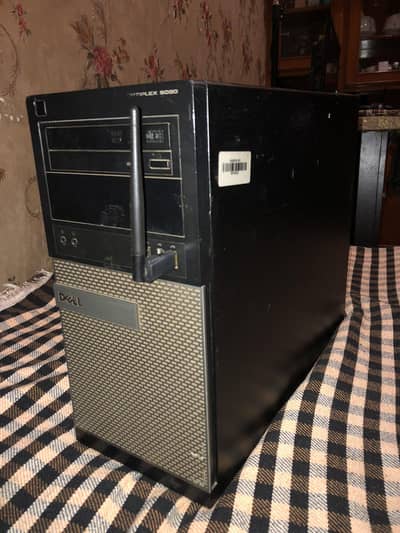 normal gaming PC specs in description
