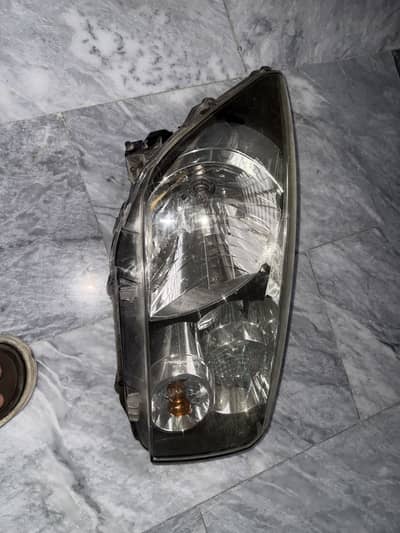 Cultus 2017-2026 right headlight