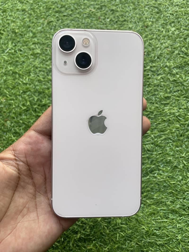 Apple iPhone 13 7