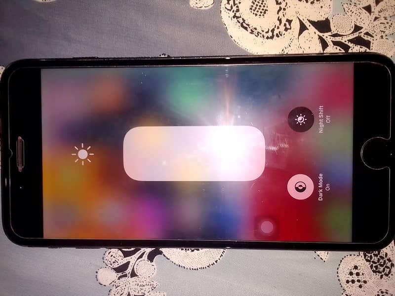 Apple iPhone 7 Plus 2