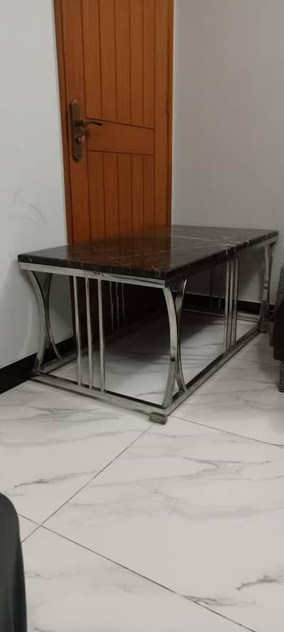 marbal top and stail and stailns stain