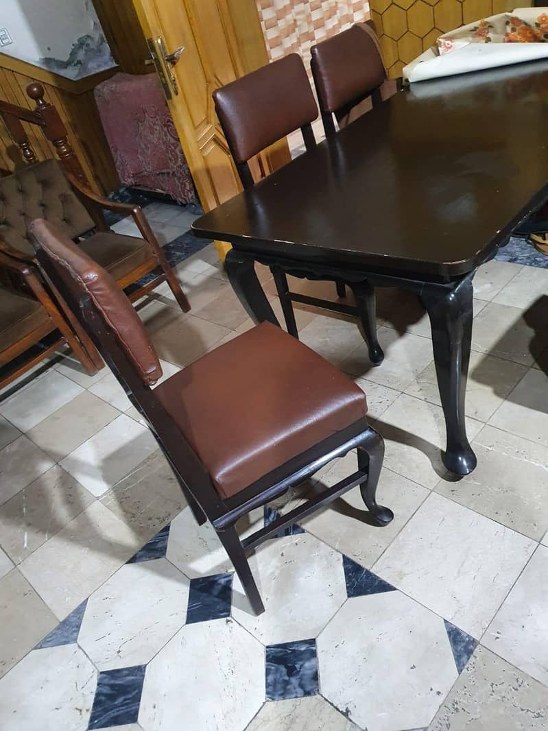 Dinning Table & Dining Chairs 2