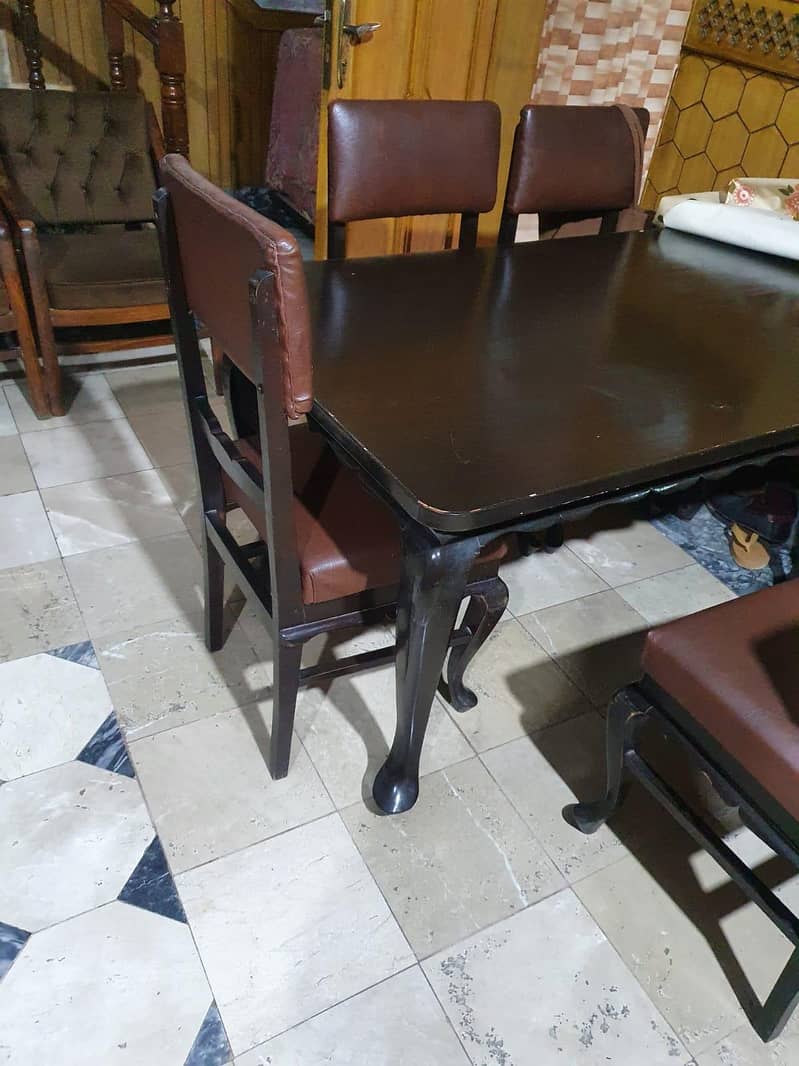 Dinning Table & Dining Chairs 4