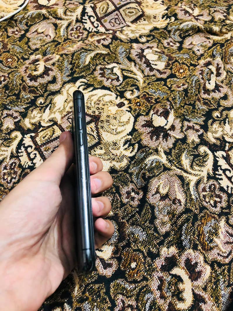 Apple iPhone 11 Pro 11