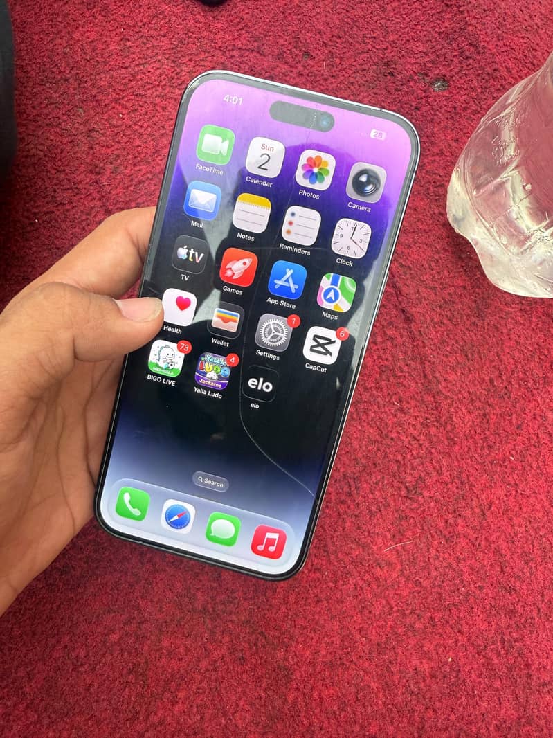 Apple iPhone 14 Pro Max 0