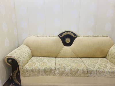 6 seater Sofa , good condition