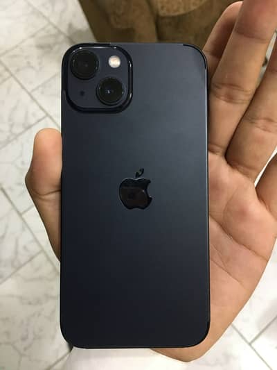 Apple iPhone 13