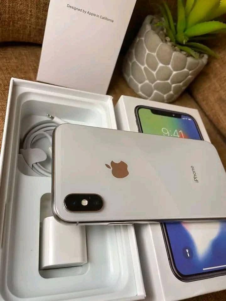 Apple iPhone X 0