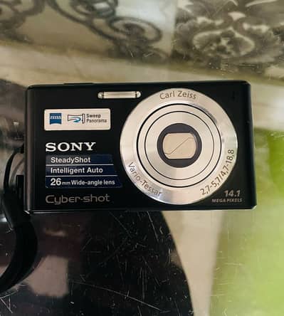Sony cyber shot DSC-W530 with box