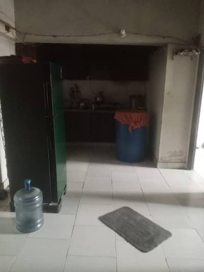 2 bd lounge road facing west open 2nd floor flat available for sale