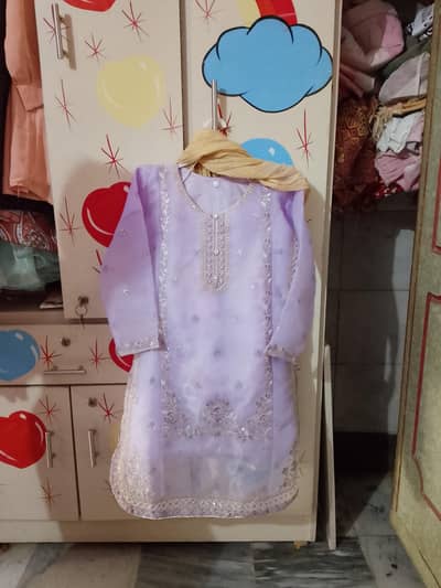 safe. 3 dress good condition