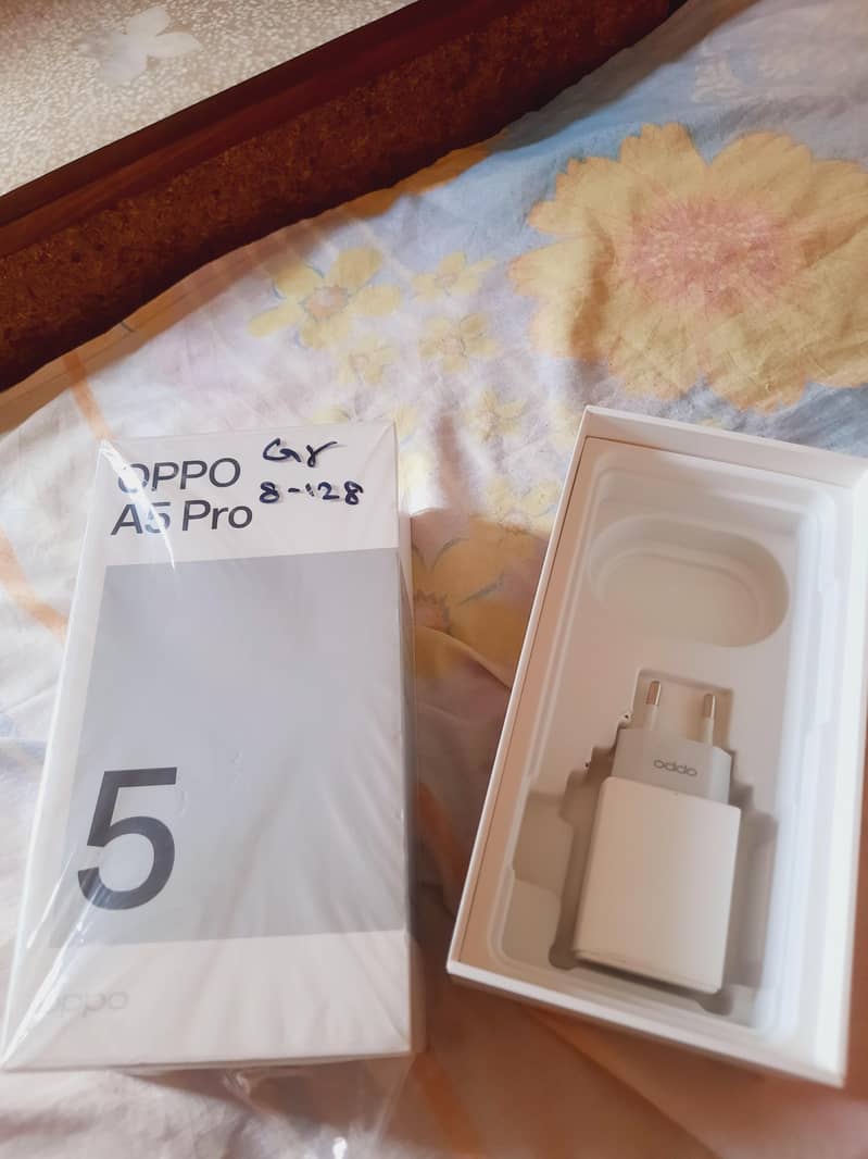 OPPO A5 Pro 4
