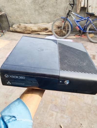 Xbox 360 slim