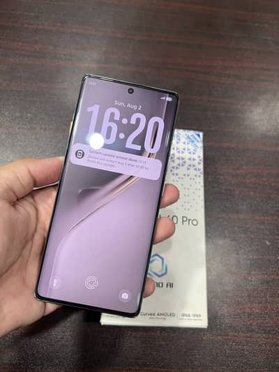 Tecno CAMON 40 Pro