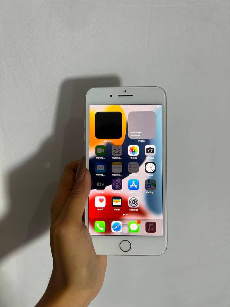 Apple iPhone 7 Plus 1