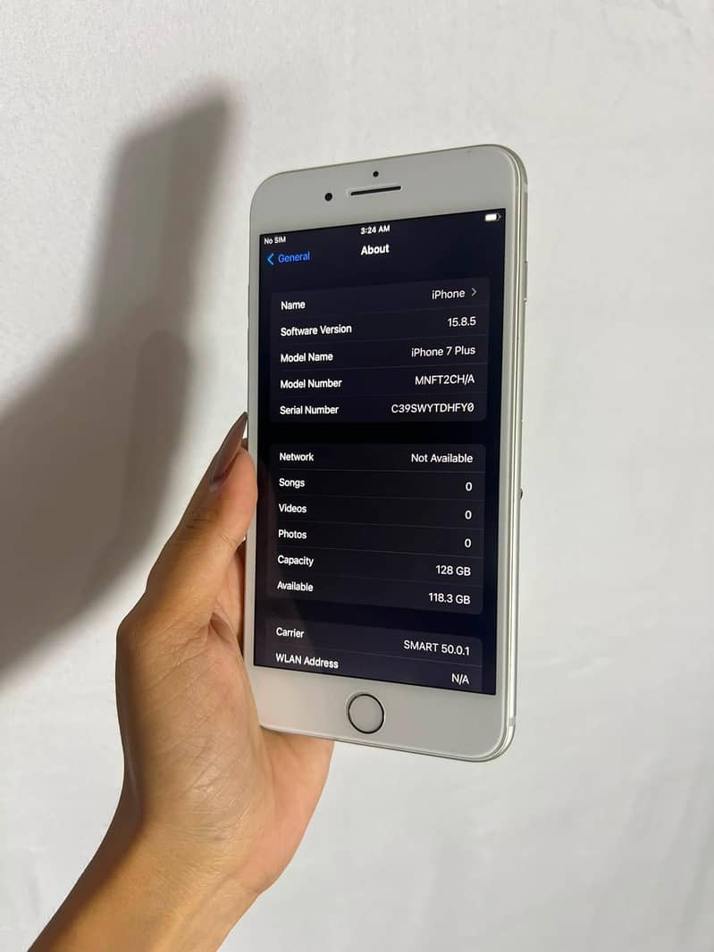 Apple iPhone 7 Plus 3