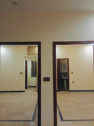 3.5 Marla House with gas available for rent in Dream Gardens Lahore