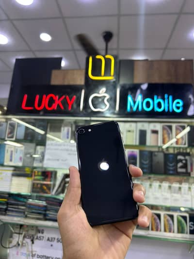 Apple iPhone SE / iphone se / non pta / iphone SE / Apple / 64gb