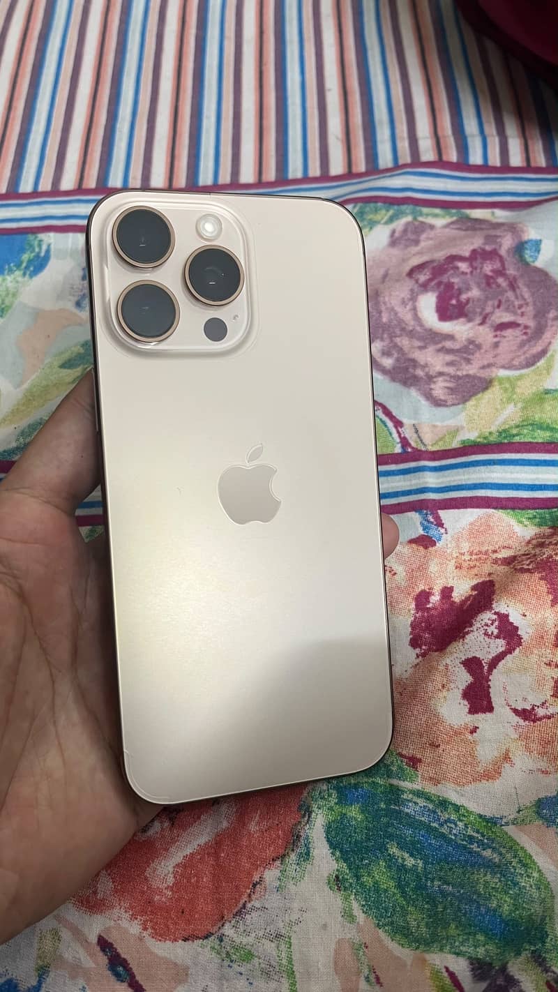 iPhone 16 pro max 2