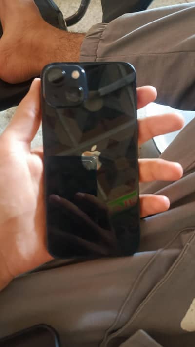Apple iPhone 13