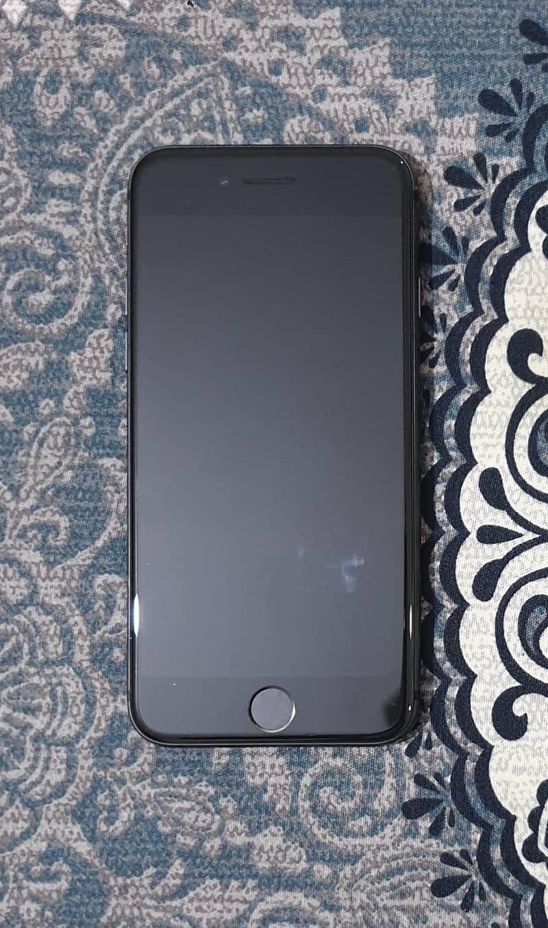 Apple iPhone 8 0