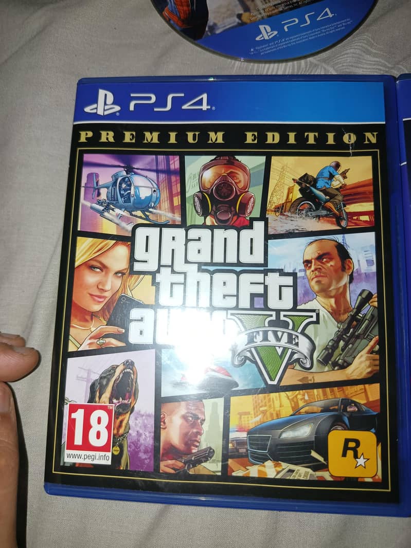 Ps4 games and controller 4
