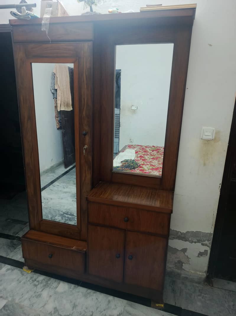 bed set and dressing table 4