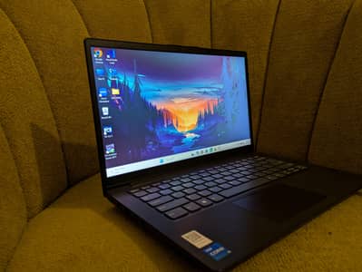 Lenovo V14 G3 | Intel core i5 12th Gen | 8GB RAM | 256GB SSD